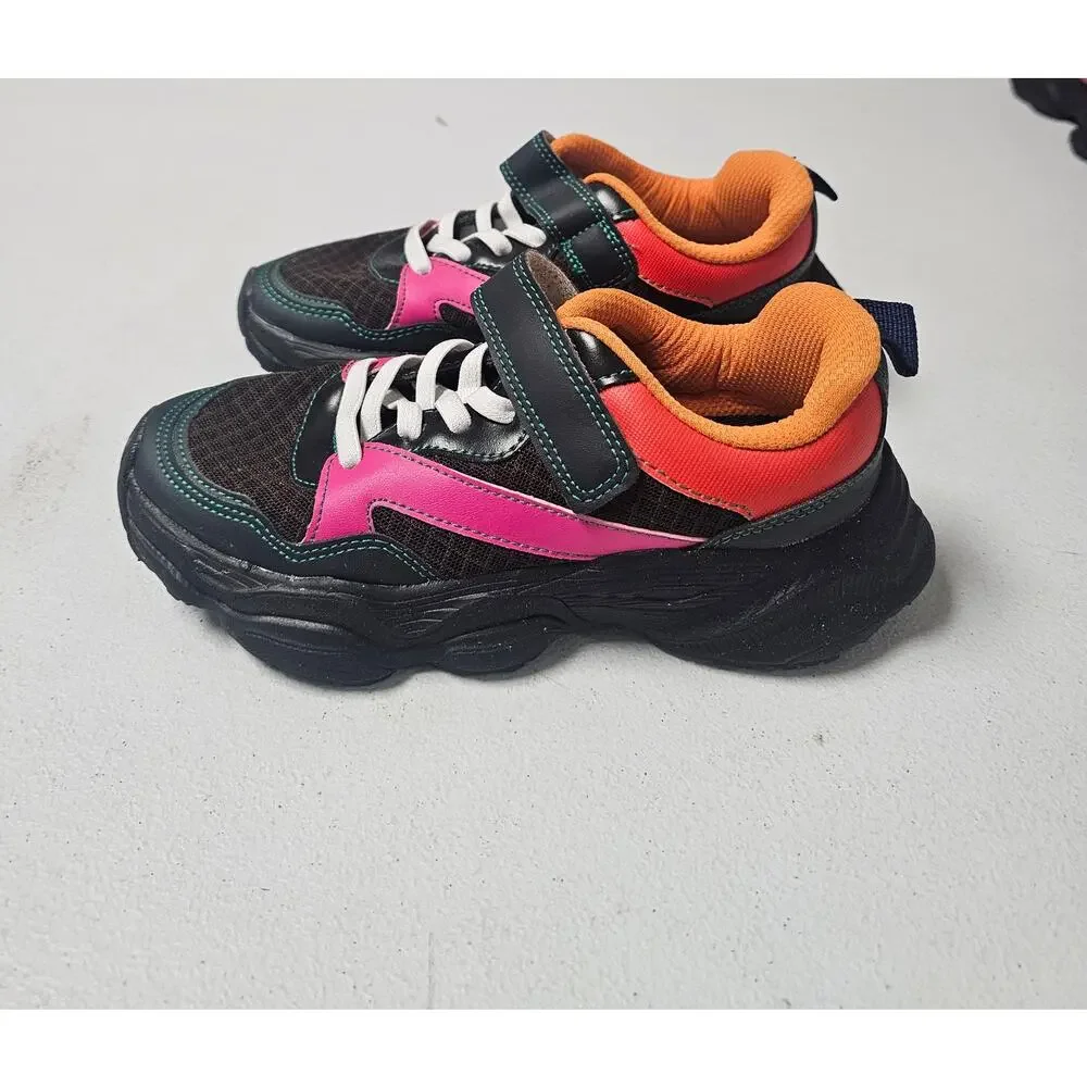 NWOB Girls Lightweight Hook and Loop Sneakers size EU34 UK2 US 3